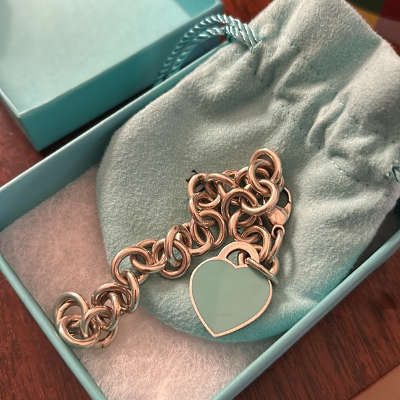 Tiffany & Co. Jewelry - Return to Tiffany and Co Heart Bracelet